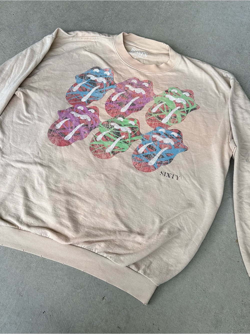 the Rolling Stones Beige Crewneck Sweatshirt with Multicolor Lip Motif